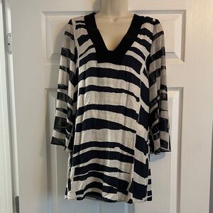 Alice + Olivia Black and White Striped Tunic